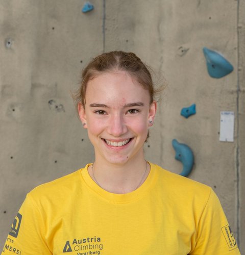 Leonie Muth Leonie Muth