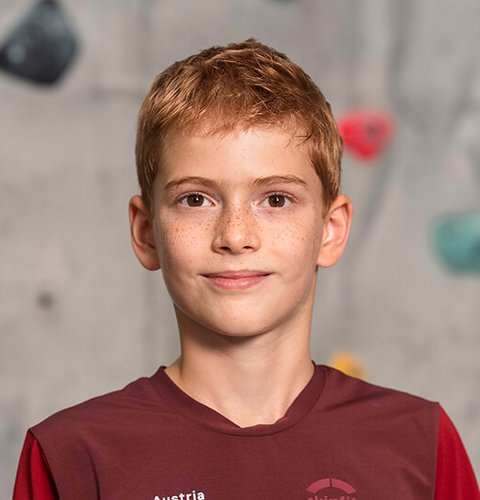 Jonas Taylor